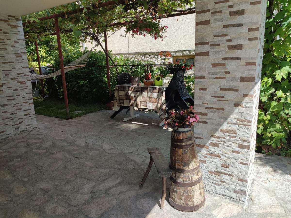 Ohrid Happy Apartments Экстерьер фото